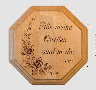 Holzwandbild_eckig.jpg